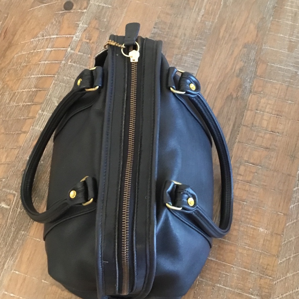 Vintage Coach Bag Soft Satchel Black Leather Doctors Bag with Gold Hardware - Picture 4 of 12